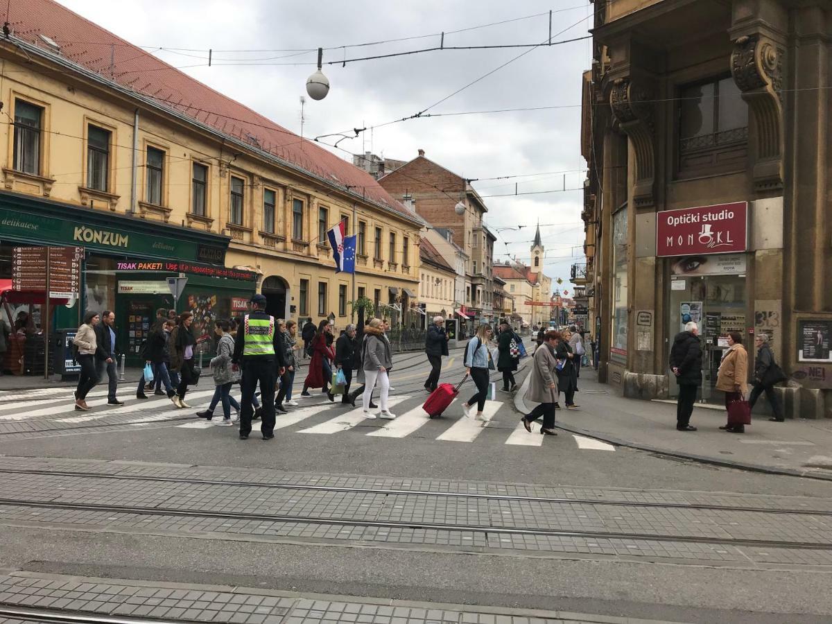 شقة Magic Garden Zagreb Center المظهر الخارجي الصورة